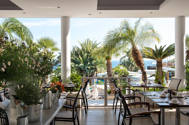 Heerlijke zonvakantie Cyprus. - Hotel Mediterranean Beach