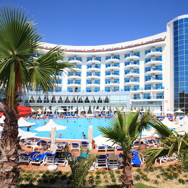 hotel-narcia-resort
