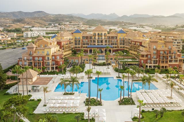 Geweldige aanbieding zonvakantie Costa del Sol ⛱️ 8 Dagen halfpension Iberostar Malaga Playa