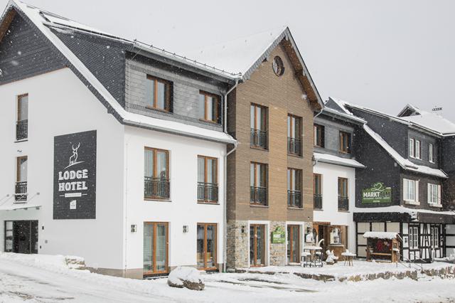 Super aanbieding skivakantie Wintersport-Arena Sauerland ❄ 8 Dagen  Lodge Hotel Winterberg