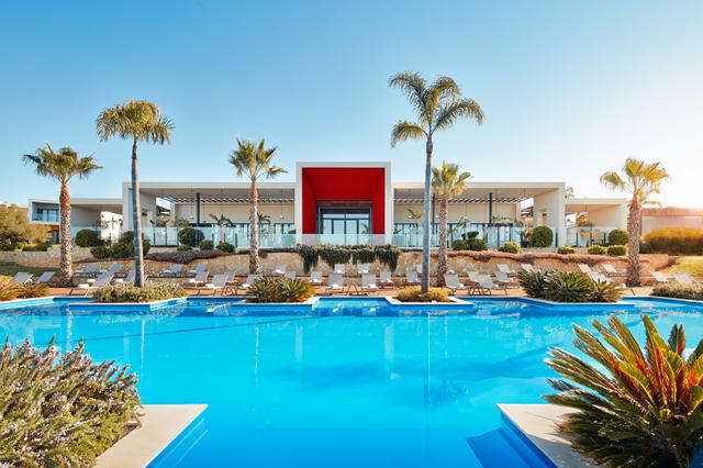 Ontspannen 5* all inclusive Algarve € 901,- | sauna, midgetgolf, speeltuin, restaurant(s), zwembad, wellness