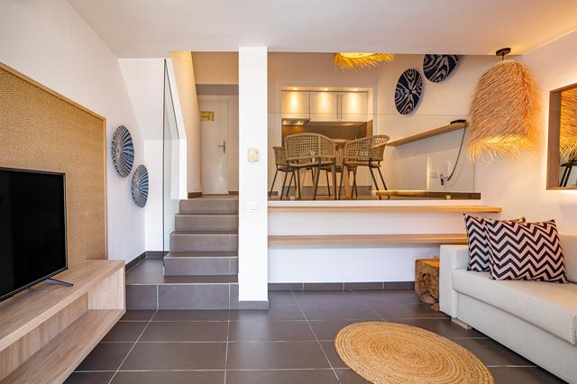 Actie aanbieding vakantie Ibiza ⭐ 8 Dagen logies ontbijt Migjorn Ibiza Suites & Spa