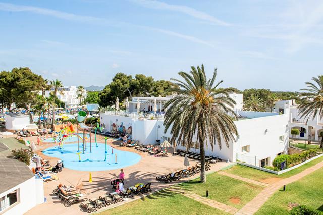 Inpakken en wegwezen prijs vakantie Mallorca ☀ 8 Dagen all inclusive Hotel Club Es Talaial