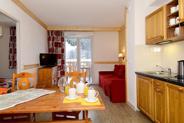 Skivakantie 3* Frankrijk € 319,- 【restaurant(s), hond is welkom, parkeerplaats, zwembad, wifi】