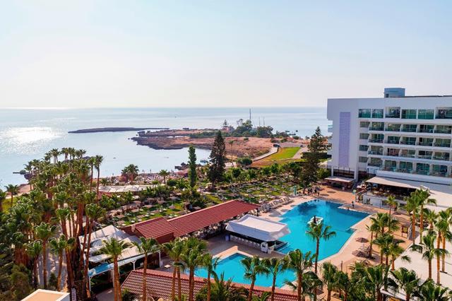 Laagste prijs zonvakantie Cyprus 🏝️ 8 Dagen logies ontbijt Hotel Cavo Maris Beach