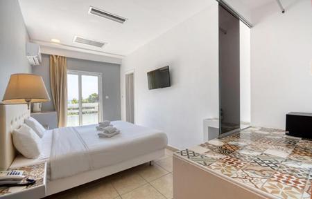 Hotel Astron slide 2