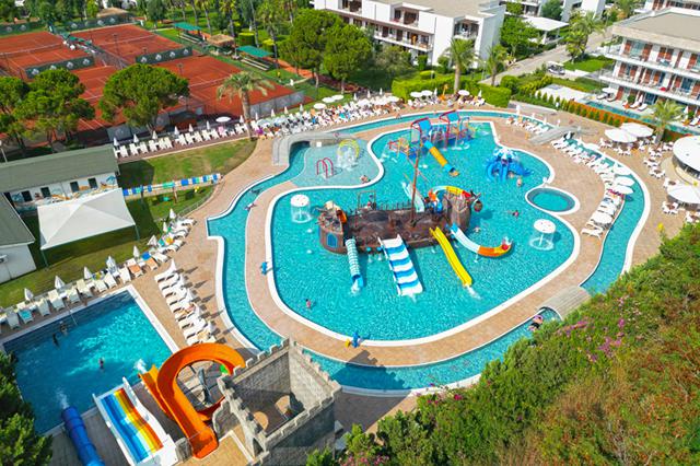Zon 4.5* all inclusive Turkse Rivièra € 536,- ➤ 8 dagen all inclusive