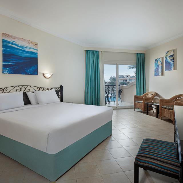 Hôtel Pyramisa Beach Resort Sahl Hasheesh photo 2