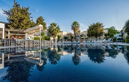 Hotel Paloma Family Club