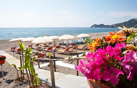 B&B Taormina Beach House