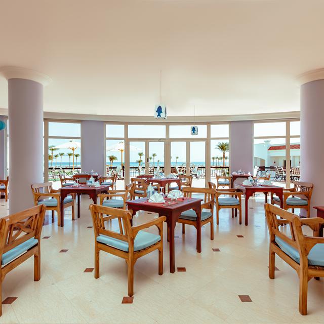 Hotel SUNRISE Alma Bay Resort