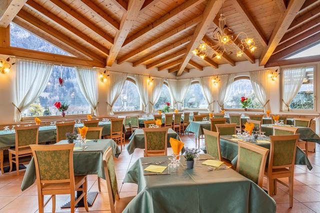 Wellness 3* Dimaro - Val di Sole € 565,- ❖ met skipas