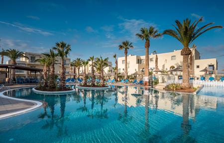 Hotel Europa Beach slide 3