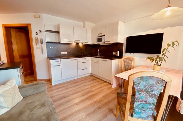 Skivakantie 3* Rasun € 858,- ▷ wifi, hond is welkom, parkeerplaats, restaurant(s)