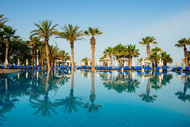 Hoogste korting zonvakantie Cyprus ☀ 8 Dagen halfpension Azia Resort & Spa