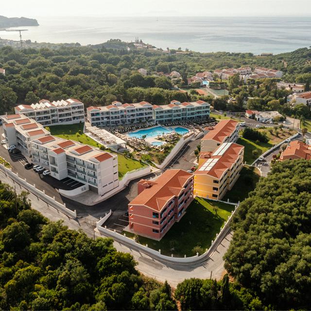 Appart'hôtel Robolla Beach