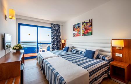 Hotel Tahiti Playa Suites slide 4