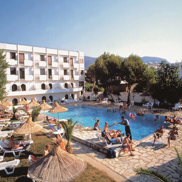 Hotel Heronissos