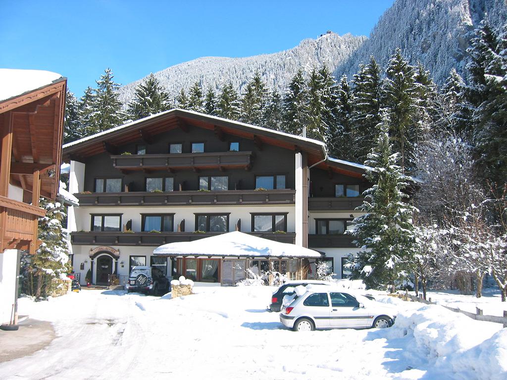 Hotel Mayrhofen - Landhaus Roscher