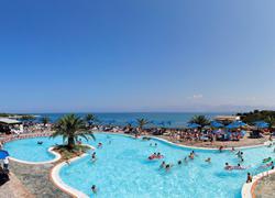 Hotel Mareblue Beach Resort