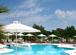 Hotel Ekies All Senses Resort - inclusief huurauto