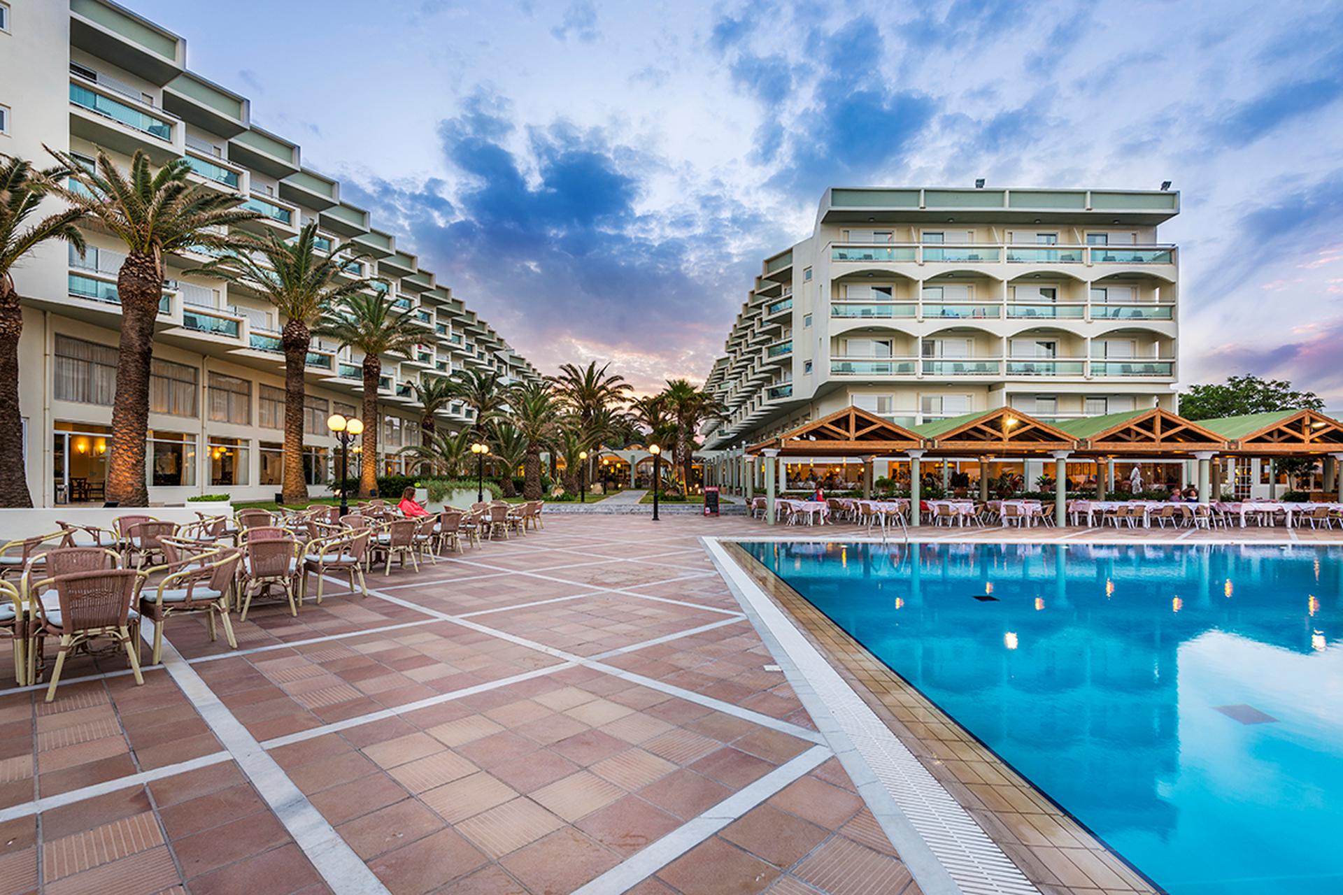Hotel Apollo Beach In Rhodos Griekenland Zonvakantie Sunweb Hotel Apollo Beach Image