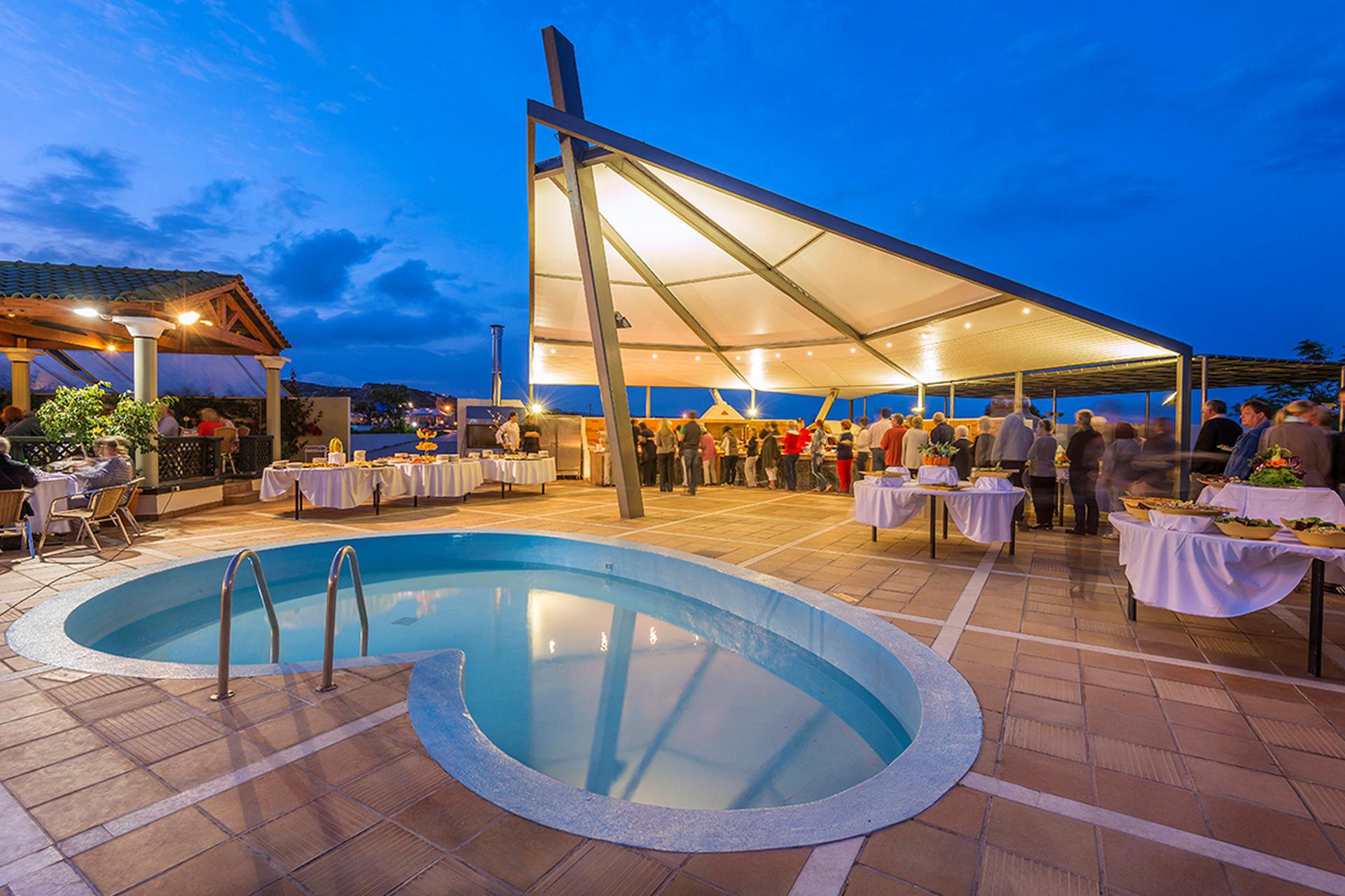 Hotel Apollo Beach In Rhodos Griekenland Zonvakantie Sunweb Hotel Apollo Beach Image