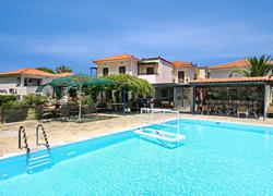 Hotel Pela