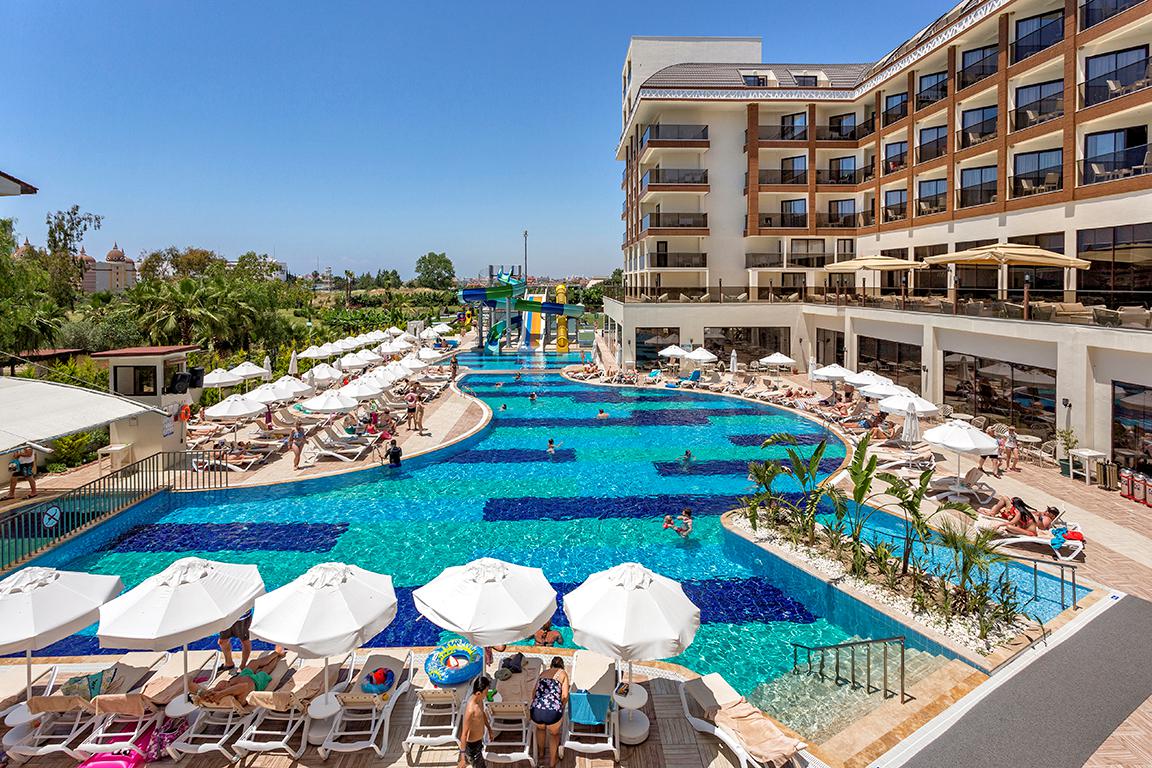 glamour resort & spa hotel side