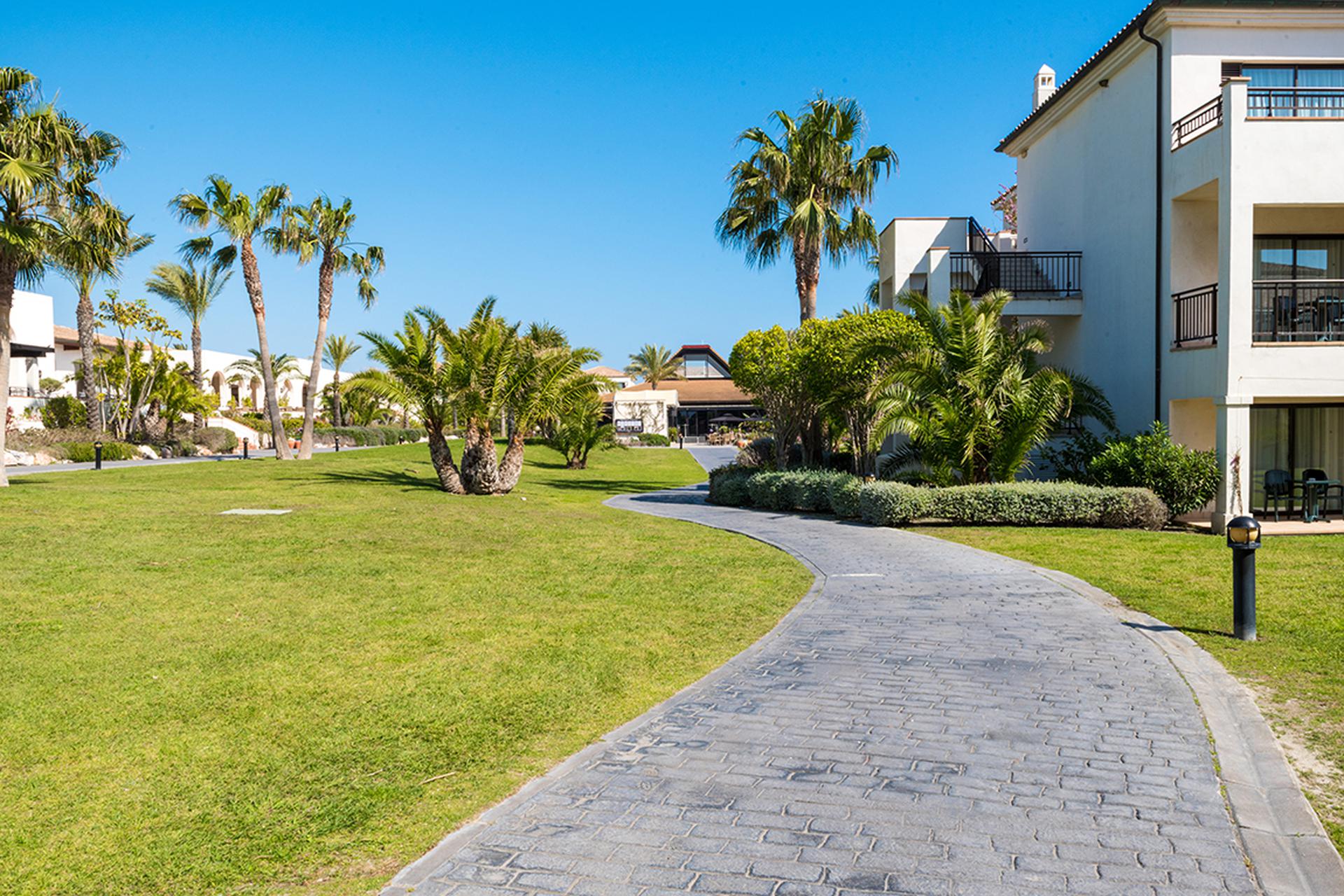 Was Kostet Das Parken Am Playa Granada Beach Club www.sunweb.be