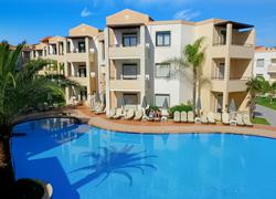 App. Creta Palm (logies en ontbijt)