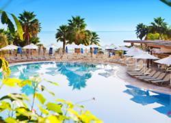 Hotel Louis Althea Beach
