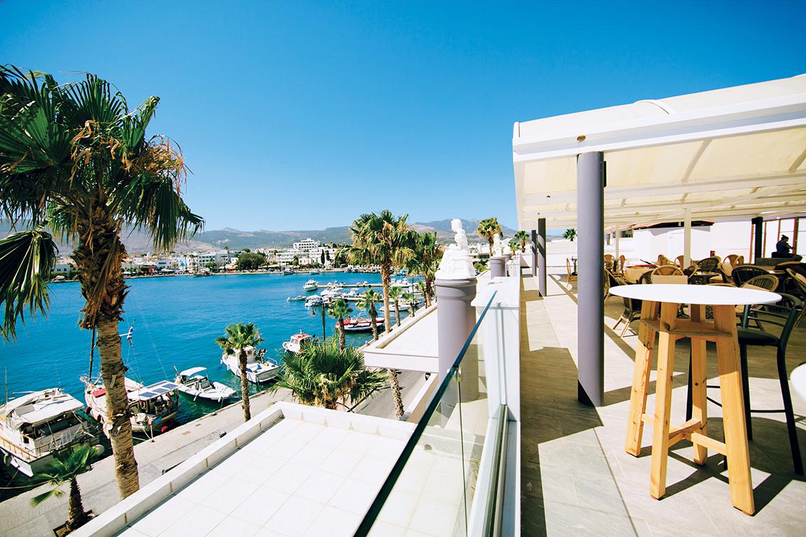 appartementen-kosta-palace-in-kos-griekenland-zonvakantie-sunweb