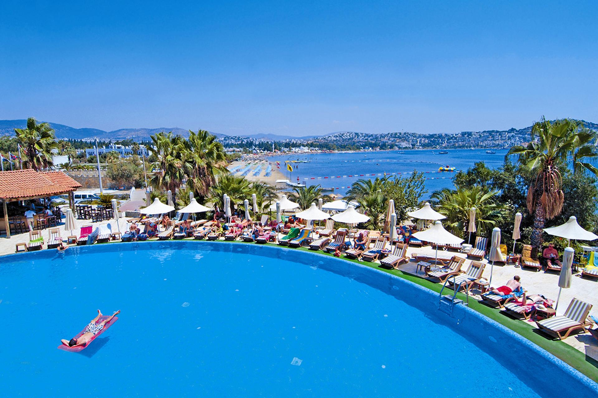 Hotel 3 S Beach Club In Egeïsche Kust Turkije Zonvakantie Sunweb Hotel 3 S Beach Club